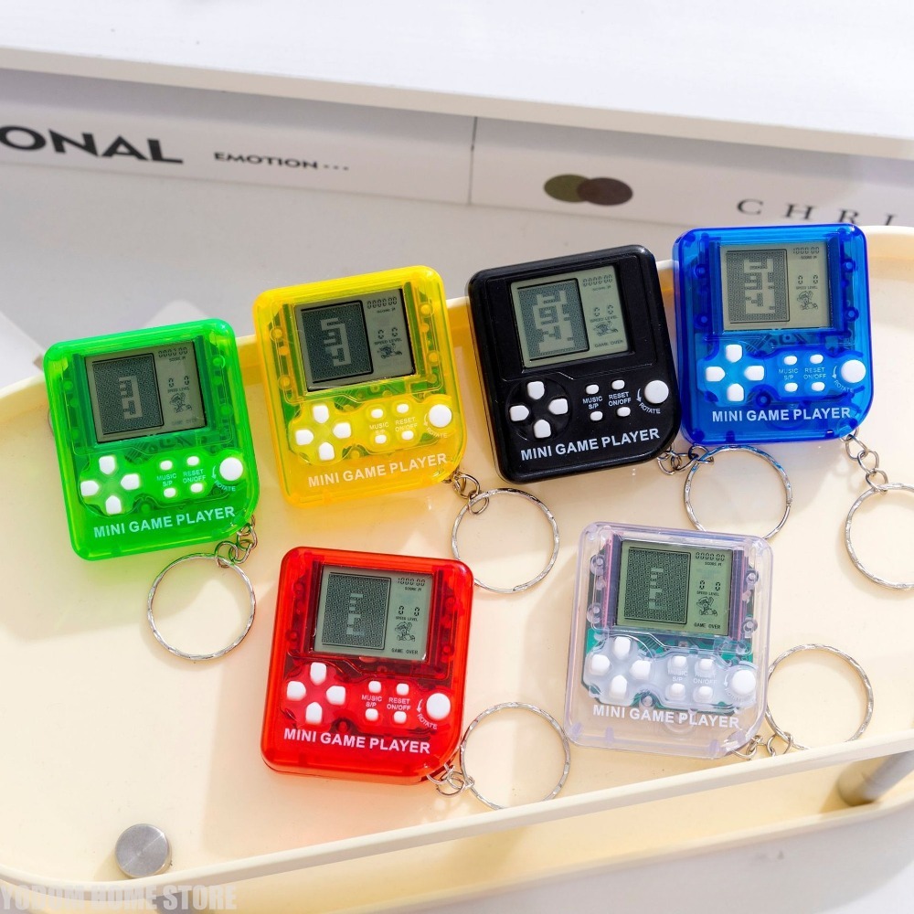 Classic Nostalgic Tetris Handh - Gaming Console Keychain recension och pris